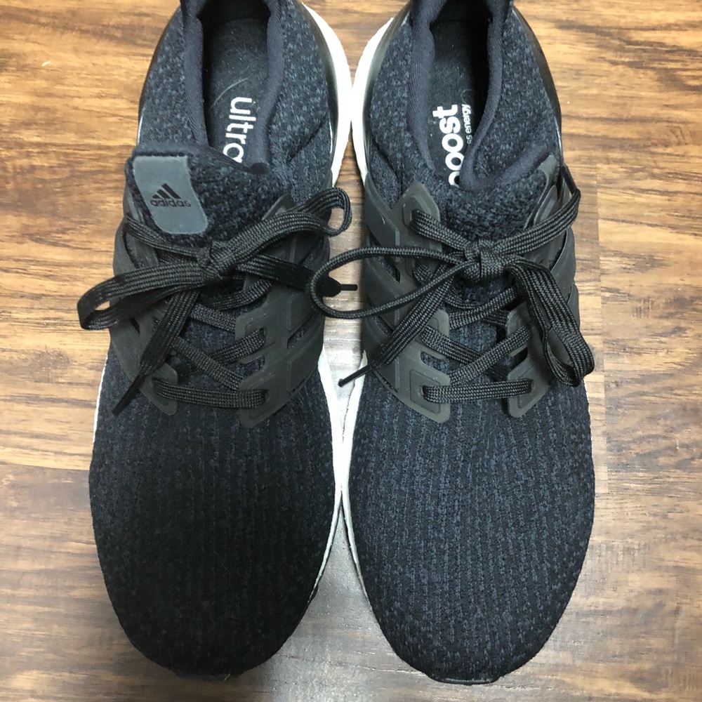 Adidas Ultra Boost Tennis Shoes
